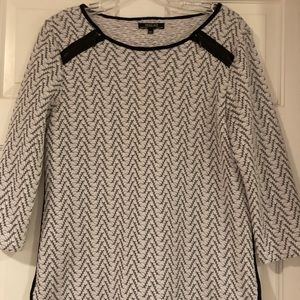 Edgy Renuar Sample Top from NYC